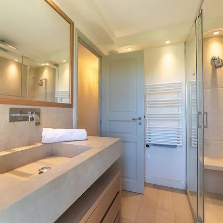 Le Clos Du Pierredon By Interhome بيت للعطل
