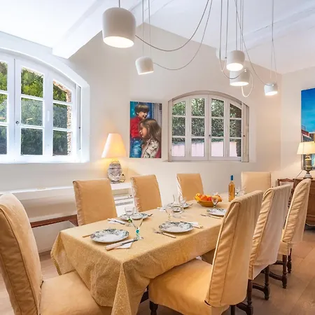 Le Clos Du Pierredon By Interhome غريمو