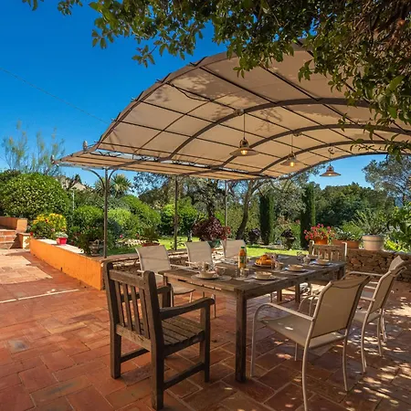 Le Clos Du Pierredon By Interhome غريمو