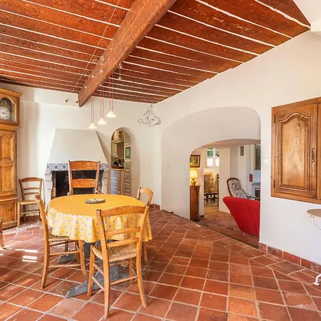 Le Clos Du Pierredon By Interhome بيت للعطل *